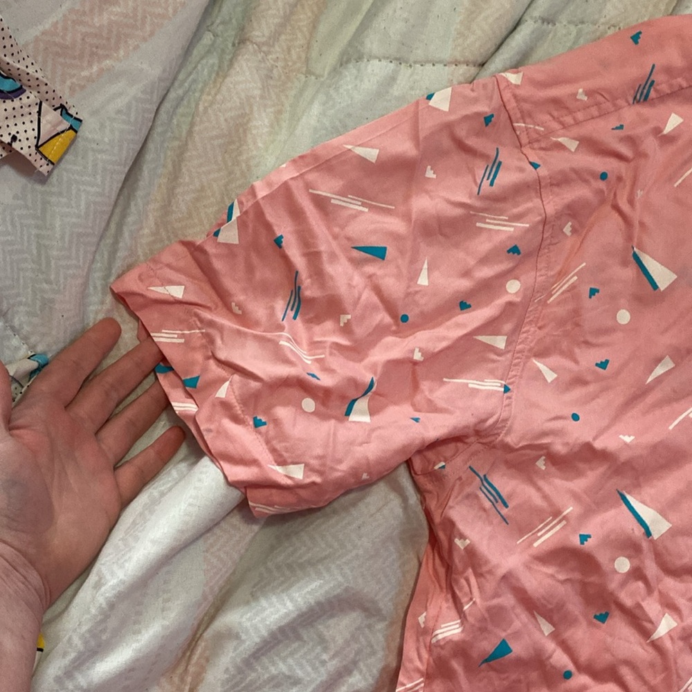 Pink button-up - Picture 2 of 5